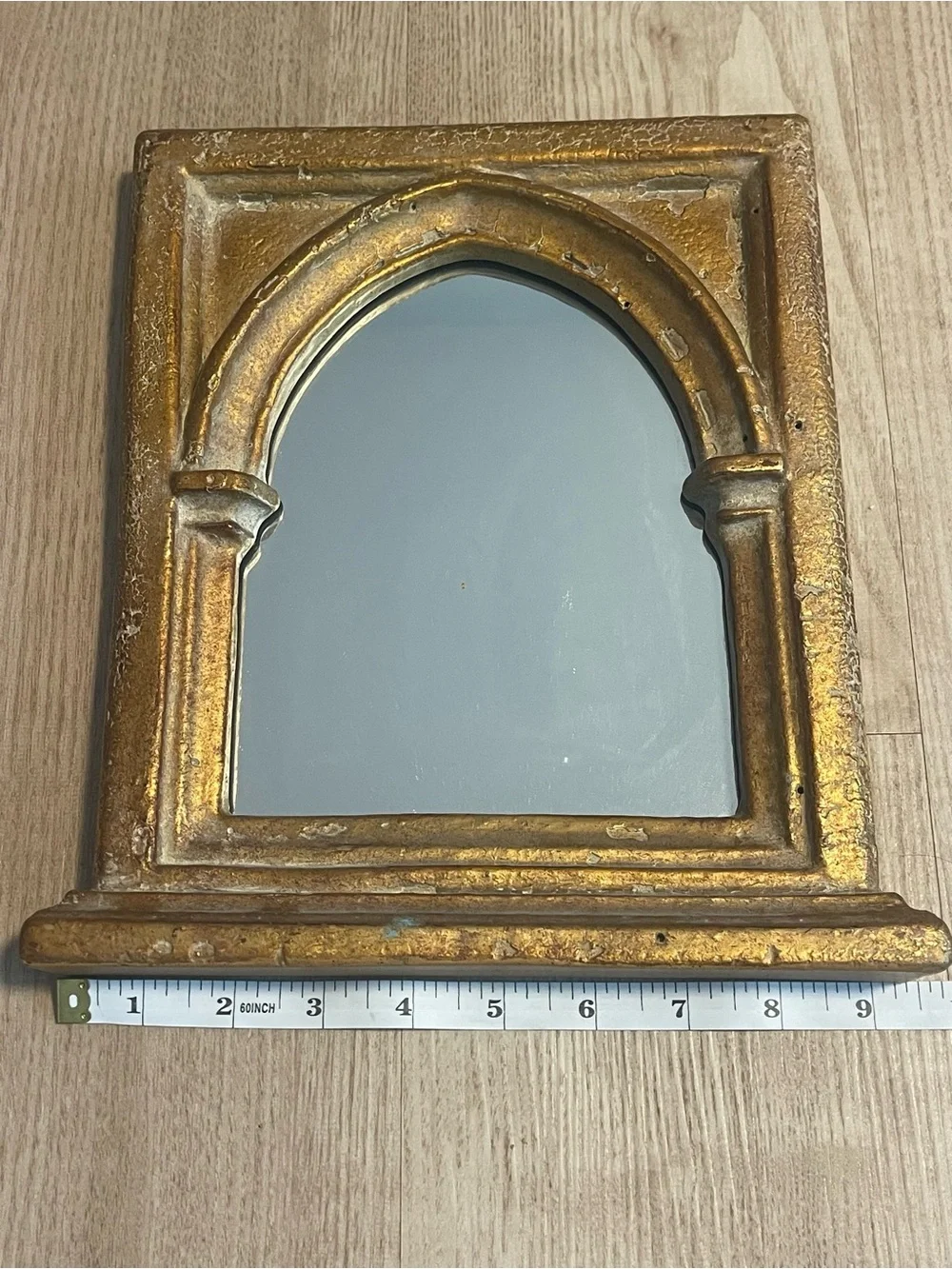 Kulicke Collection Gold Toned Arched Wall Mirror - Decorative Home Wall Decor